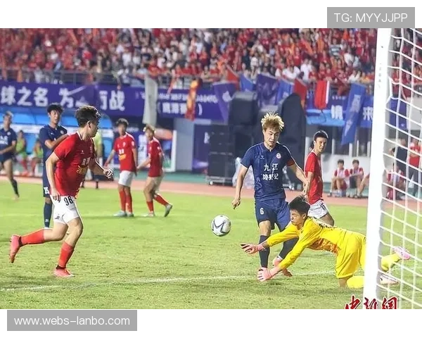 赣超联赛决赛涌入四万球迷刘建宏盛赞现场热烈氛围激情燃爆全场 赣超联赛决赛涌入四万球迷刘建宏盛赞现场热烈氛围激情燃爆全场