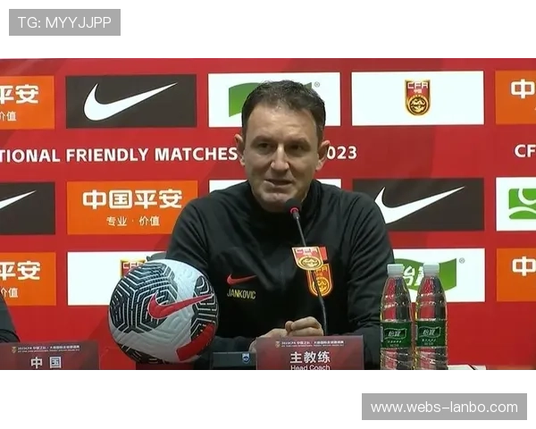 特鲁西埃社媒送祝福：坚信中国足球未来大有可为